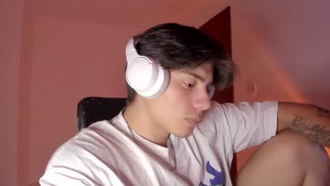 GioRusso online show from October 11, 2025, 9:02 pm