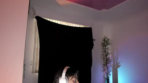 Snapshot of gio_russo chatting on April 27, 2026, 9:13 pm GioRusso online show from April 27, 2026, 9:13 pm