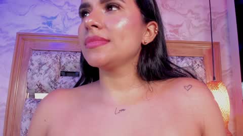 Snapshot of giorgia_13 chatting on December 20, 2024, 3:10 pm giorgia online show from December 20, 2024, 3:10 pm
