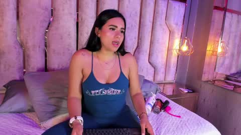 Snapshot of giorgia_13 chatting on January 8, 2025, 3:19 am giorgia online show from January 8, 2025, 3:19 am