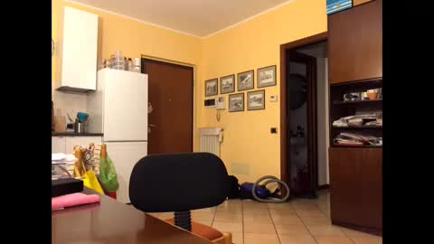 Snapshot of giovanni_1964 chatting on April 14, 2026, 6:03 pm giovanni_1964 online show from April 14, 2026, 6:03 pm