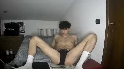 giovyyx online show from February 20, 2026, 3:01 pm