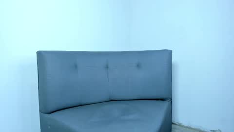 Snapshot of giraldo_giraldo chatting on January 16, 2025, 12:09 pm Giraldo online show from January 16, 2025, 12:09 pm