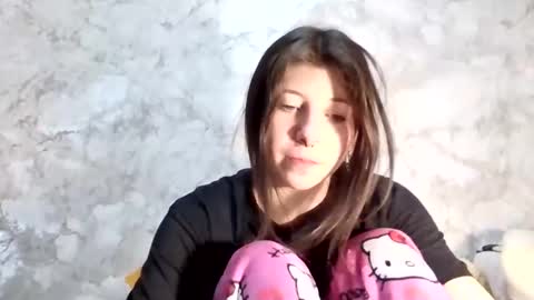 girl_cute007 online show from March 8, 2026, 9:18 pm