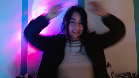 Alejandra online show from September 29, 2025, 4:50 am