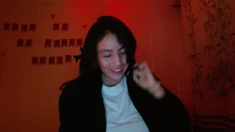 Alejandra online show from November 6, 2025, 8:15 am