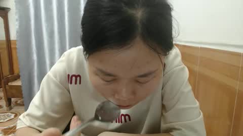Snapshot of girlbaee chatting on September 30, 2025, 1:32 am Babe online show from September 30, 2025, 1:32 am