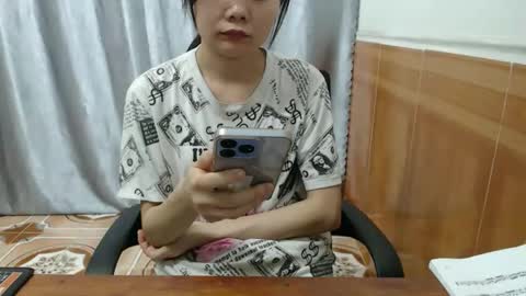 Snapshot of girlbaee chatting on October 21, 2025, 1:39 am Babe online show from October 21, 2025, 1:39 am