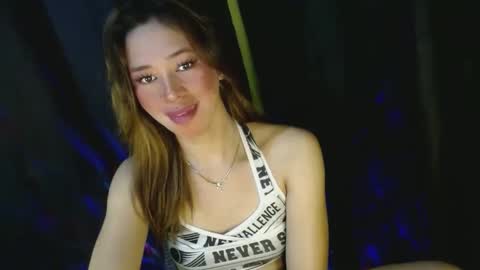 Snapshot of girlcock_8 chatting on January 5, 2025, 2:27 am highskoolfucker online show from January 5, 2025, 2:27 am