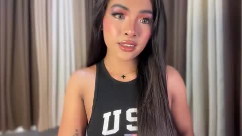 Snapshot of girlcock_dominantfucker chatting on March 1, 2026, 11:07 pm queen ronna online show from March 1, 2026, 11:07 pm