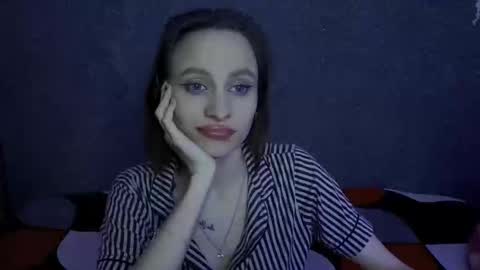 Snapshot of girlfriend_night chatting on January 22, 2025, 7:45 pm Seniya online show from January 22, 2025, 7:45 pm