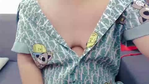 Snapshot of girlhanoi chatting on February 7, 2026, 7:23 am girlhanoi online show from February 7, 2026, 7:23 am