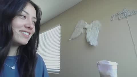 Jasmine online show from March 18, 2026, 6:11 pm