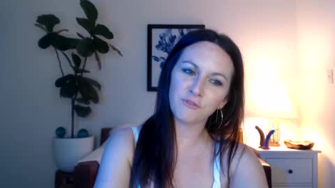 Girlnexxxdoor online show from March 18, 2026, 2:04 am