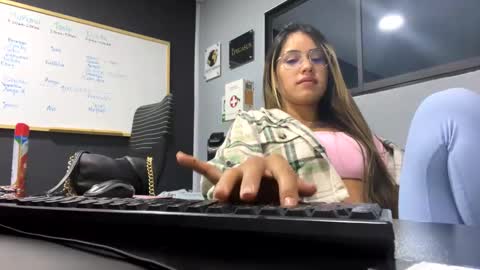 girlpinkxx online show from January 15, 2025, 10:57 pm