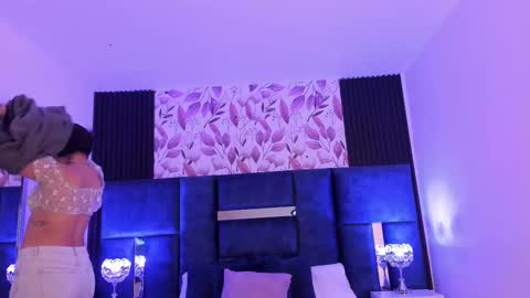     online show from February 9, 2025, 10:20 am