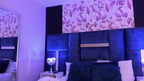     online show from March 1, 2025, 9:40 am