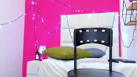 Snapshot of gisele_sexy69 chatting on March 8, 2025, 12:22 am Gisele online show from March 8, 2025, 12:22 am