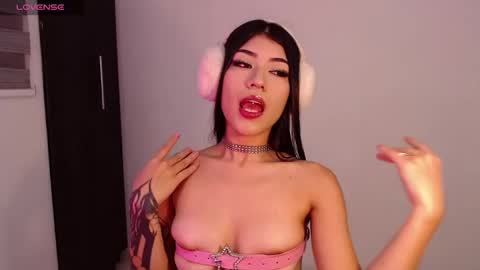 giselleblare online show from February 21, 2025, 6:40 am