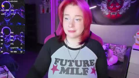 AlexaMillis online show from December 1, 2025, 11:32 pm