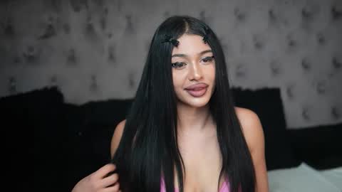 Snapshot of giuliasya chatting on October 15, 2025, 9:37 pm Giulia online show from October 15, 2025, 9:37 pm
