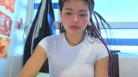 Giulietta online show from April 6, 2026, 10:54 pm