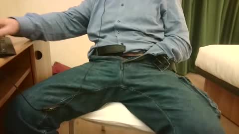 giulio__35 online show from February 19, 2025, 8:31 pm