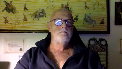 giutomma930394 online show from October 21, 2025, 5:35 pm