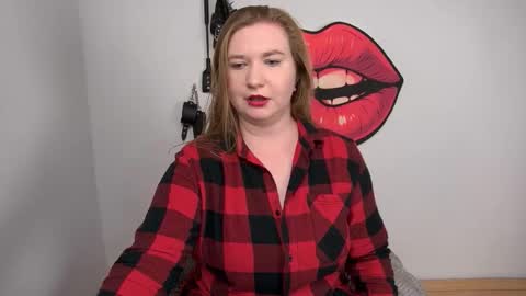 Nikki online show from November 4, 2025, 4:39 pm