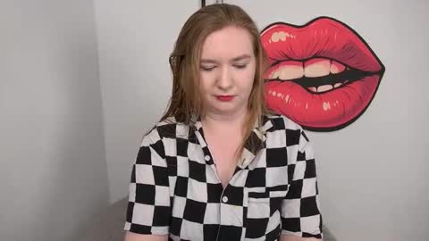 Nikki online show from November 16, 2025, 4:12 pm