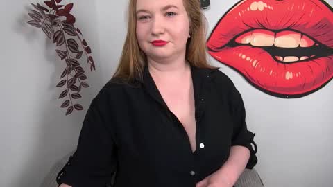 Nikki online show from February 5, 2026, 2:11 pm