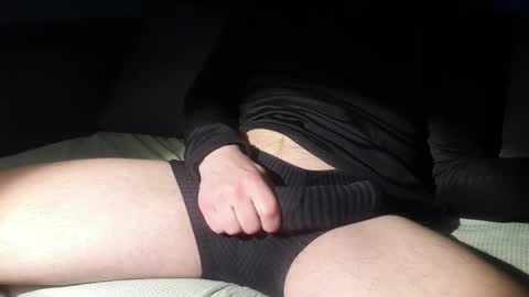 Snapshot of gldnboy85 chatting on April 14, 2026, 8:48 pm gldnboy85 online show from April 14, 2026, 8:48 pm