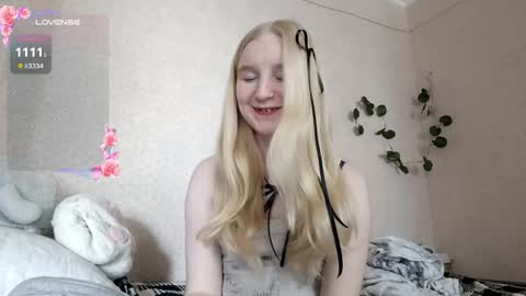 Laura online show from April 24, 2026, 7:00 am