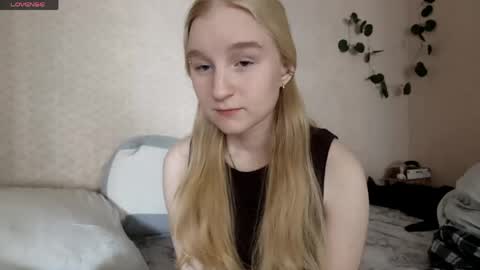 Laura online show from May 18, 2026, 8:09 am