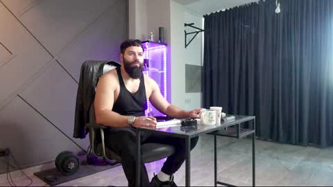Snapshot of glennmasters chatting on December 17, 2024, 8:01 am Matthew .. for short call me Matt online show from December 17, 2024, 8:01 am