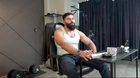Snapshot of glennmasters chatting on December 22, 2024, 8:05 am Matthew .. for short call me Matt online show from December 22, 2024, 8:05 am