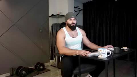 Snapshot of glennmasters chatting on December 24, 2024, 4:19 pm Matthew .. for short call me Matt online show from December 24, 2024, 4:19 pm