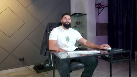Snapshot of glennmasters chatting on January 13, 2025, 7:53 pm Matthew .. for short call me Matt online show from January 13, 2025, 7:53 pm