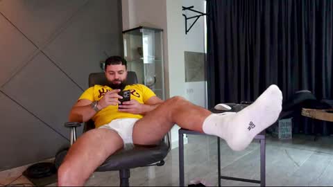 Snapshot of glennmasters chatting on January 20, 2025, 10:40 am Matthew .. for short call me Matt online show from January 20, 2025, 10:40 am