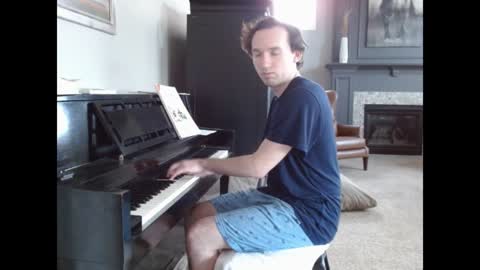 gloopaugustus3 online show from February 2, 2025, 8:51 pm