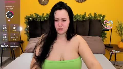 Snapshot of gloriabates chatting on January 3, 2025, 1:16 am Gloria online show from January 3, 2025, 1:16 am