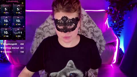 Snapshot of gloriagrays chatting on January 24, 2025, 1:35 am gloriagrays online show from January 24, 2025, 1:35 am