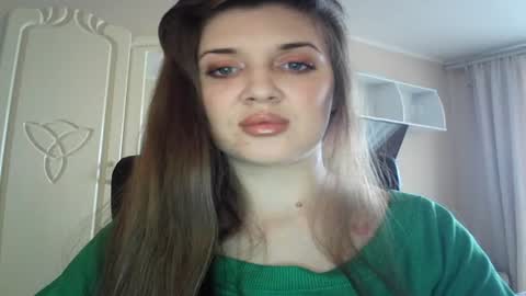 Snapshot of gloriashine chatting on March 10, 2025, 9:21 am gloriashine online show from March 10, 2025, 9:21 am