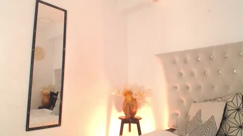 Snapshot of glory_shine chatting on January 10, 2026, 12:40 pm Glory online show from January 10, 2026, 12:40 pm