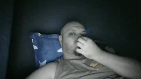 Snapshot of glusgan chatting on October 19, 2025, 7:47 pm Your boy online show from October 19, 2025, 7:47 pm