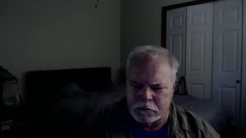 Snapshot of gmctruckguy chatting on October 1, 2025, 7:31 pm gmctruckguy online show from October 1, 2025, 7:31 pm