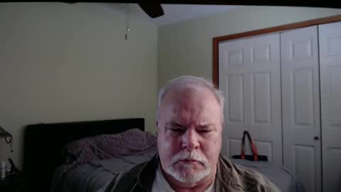 Snapshot of gmctruckguy chatting on January 11, 2026, 8:14 pm gmctruckguy online show from January 11, 2026, 8:14 pm