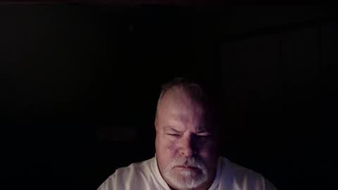 Snapshot of gmctruckguy chatting on February 1, 2026, 1:48 am gmctruckguy online show from February 1, 2026, 1:48 am