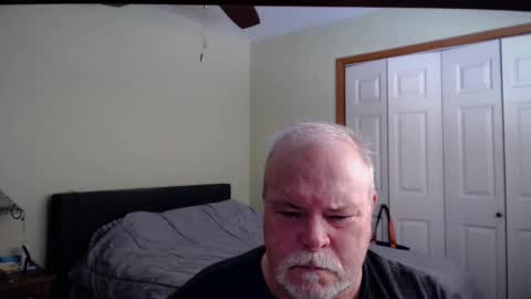 Snapshot of gmctruckguy chatting on February 10, 2026, 7:40 pm gmctruckguy online show from February 10, 2026, 7:40 pm