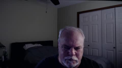 Snapshot of gmctruckguy chatting on February 28, 2026, 7:15 pm gmctruckguy online show from February 28, 2026, 7:15 pm